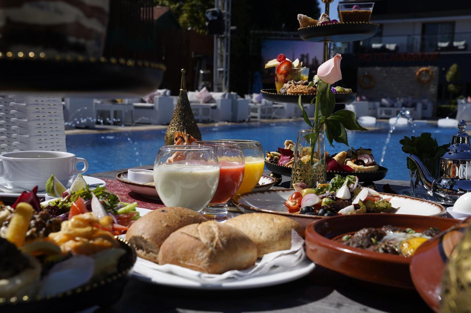 Mabrouk Hotel And Suites- Adult Only Agadir Ngoại thất bức ảnh